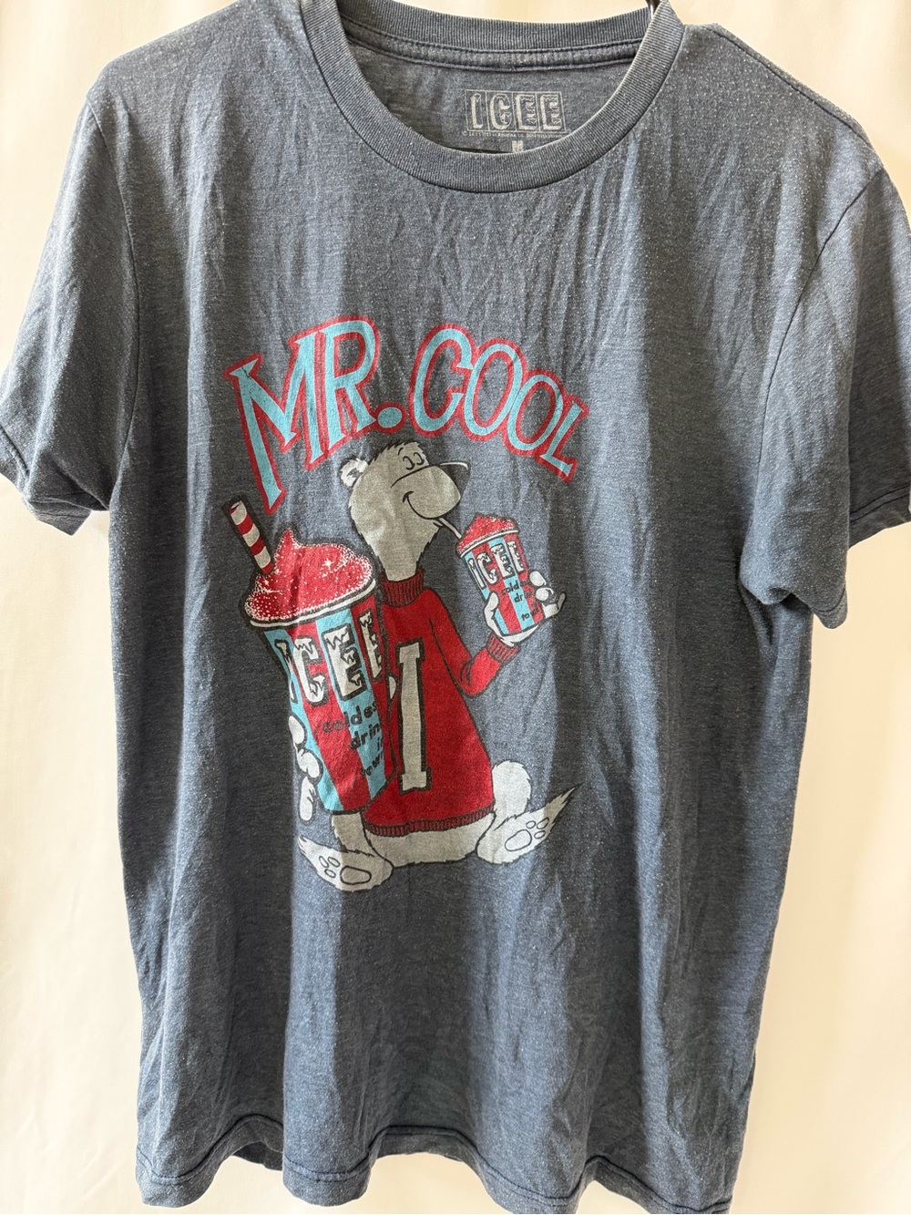 ICEE Mr. Cool Men’s M Gray Retro Graphic T-Shirt